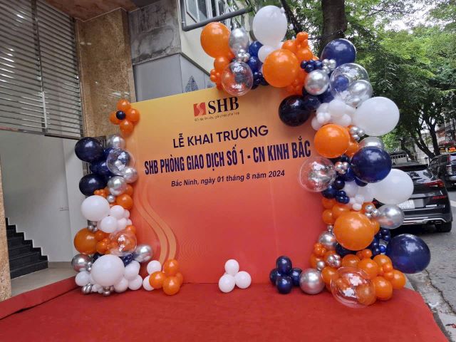 Khai truong Phong Giao Dich So 1 SHB Kinh Bac TP Bac Ninh